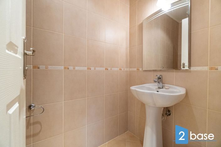 Image No.22-2 Bed Apartment for sale