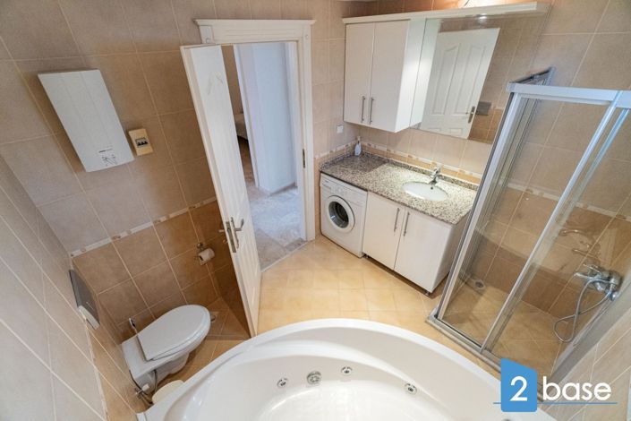 Image No.25-2 Bed Apartment for sale