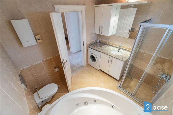 Image No.25-2 Bed Apartment for sale