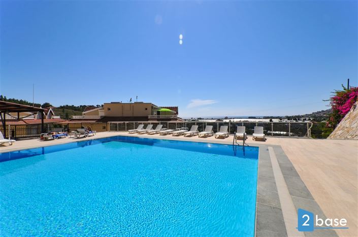 Image No.9-2 Bed Apartment for sale