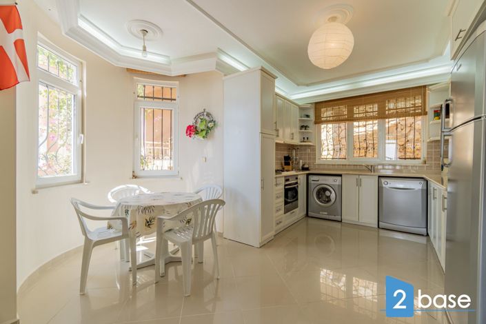 Image No.18-3 Bed Penthouse for sale