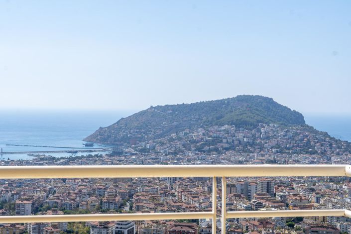 Image No.23-3 Bed Penthouse for sale