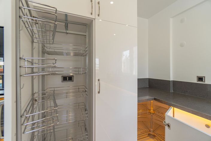 Image No.23-4 Bed Villa for sale