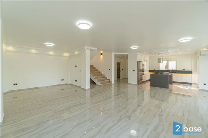 Image No.24-4 Bed Villa for sale