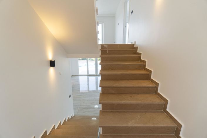 Image No.30-4 Bed Villa for sale