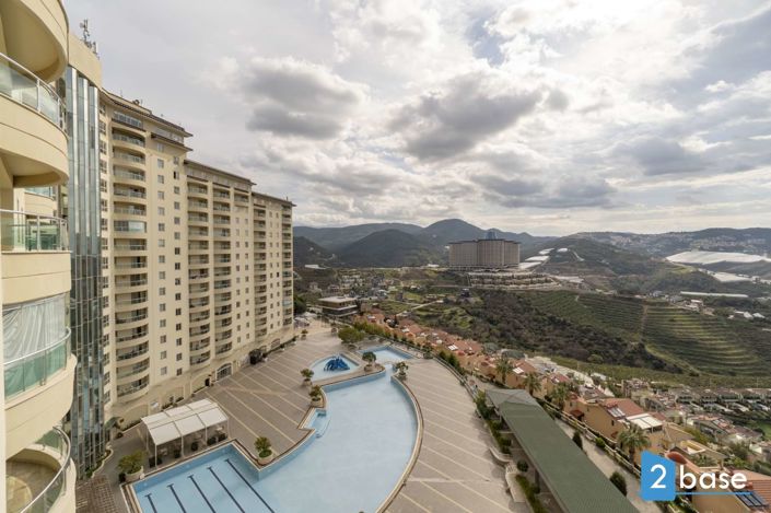 Image No.11-3 Bed Apartment for sale