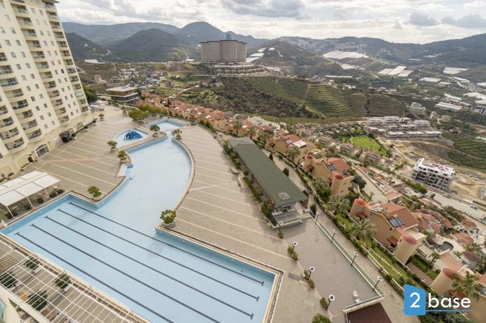 Image No.12-3 Bed Apartment for sale