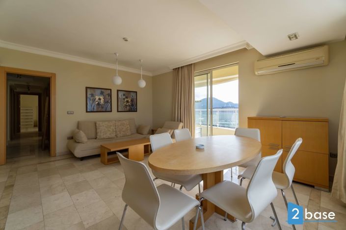 Image No.17-3 Bed Apartment for sale