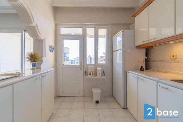 Image No.21-2 Bed Apartment for sale