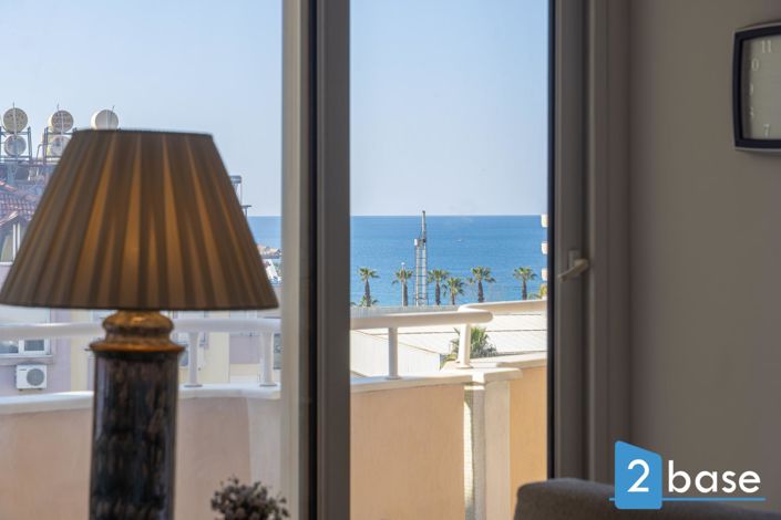 Image No.22-2 Bed Apartment for sale