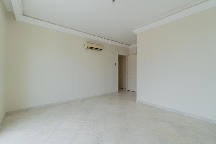 Image No.27-2 Bed Apartment for sale