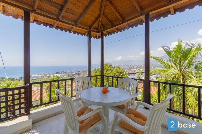 Image No.12-3 Bed Apartment for sale