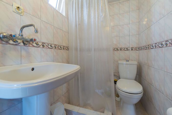 Image No.24-3 Bed Apartment for sale