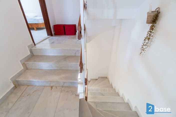 Image No.25-3 Bed Apartment for sale