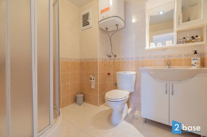 Image No.28-2 Bed Apartment for sale