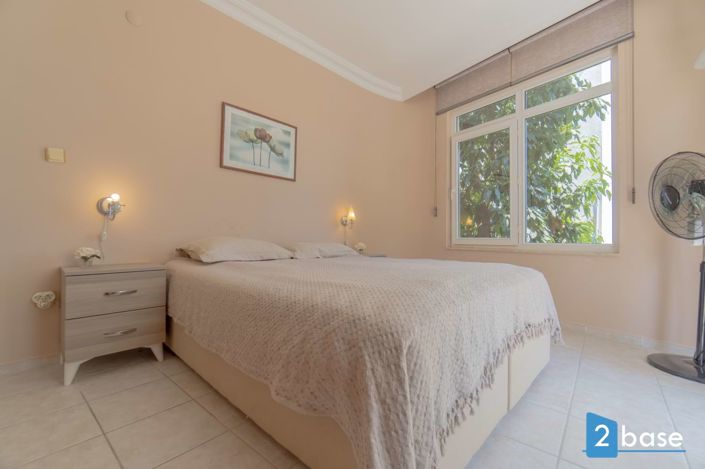 Image No.26-2 Bed Apartment for sale