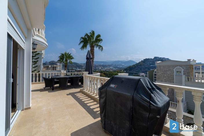 Image No.27-4 Bed Villa for sale