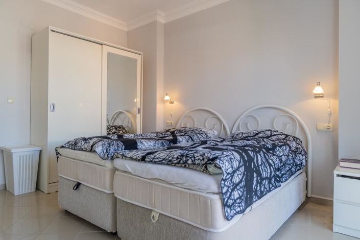 Image No.21-2 Bed Apartment for sale