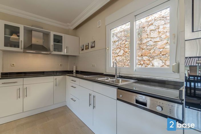 Image No.15-3 Bed Apartment for sale