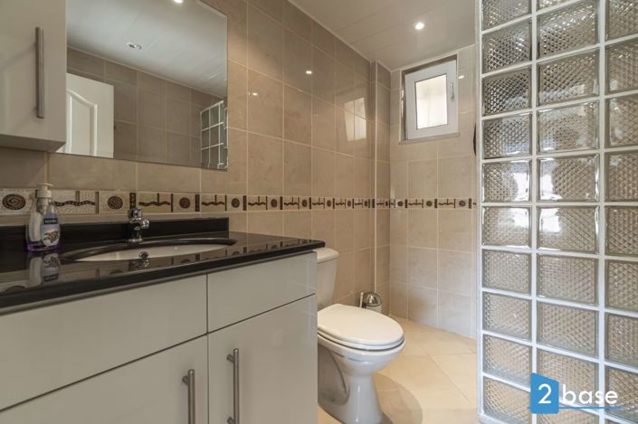 Image No.19-3 Bed Apartment for sale