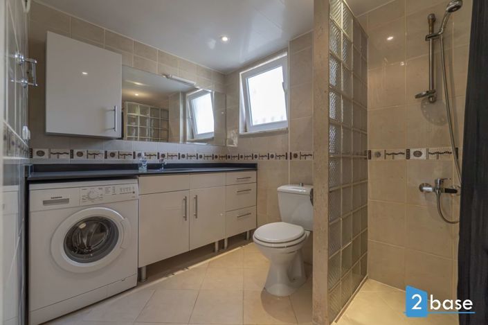 Image No.22-3 Bed Apartment for sale