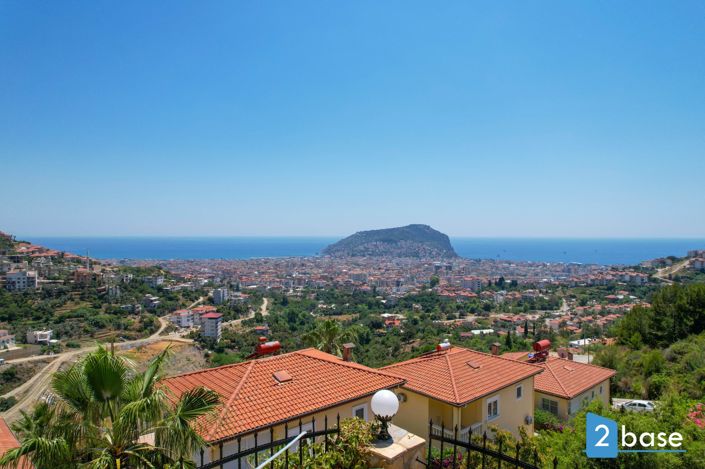 Image No.8-3 Bed Apartment for sale