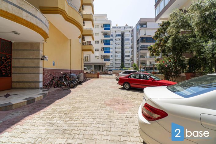 Image No.15-4 Bed Penthouse for sale