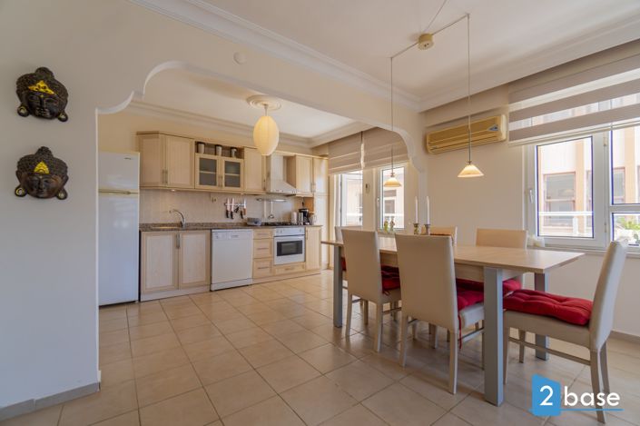 Image No.15-3 Bed Apartment for sale