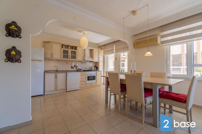 Image No.18-3 Bed Apartment for sale