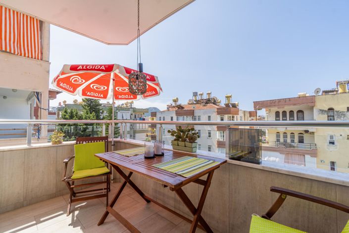 Image No.22-3 Bed Apartment for sale