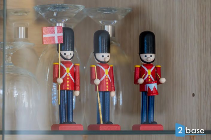 Image No.25-3 Bed Apartment for sale