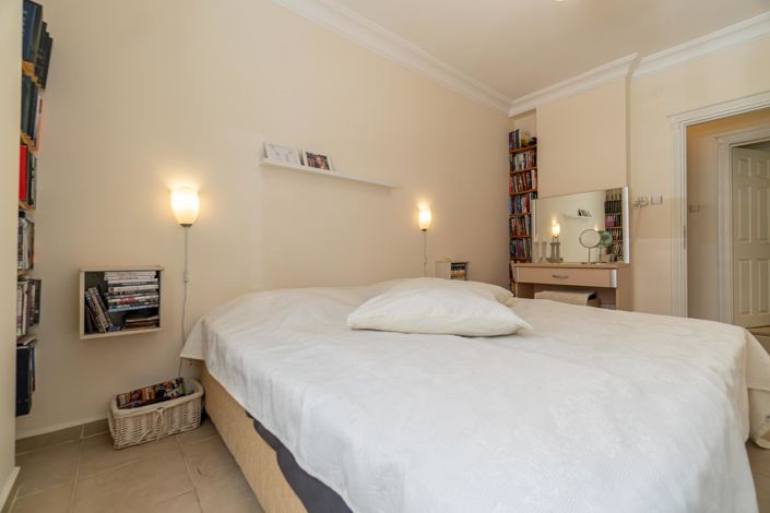 Image No.41-3 Bed Apartment for sale