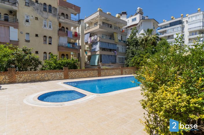 Image No.10-3 Bed Apartment for sale