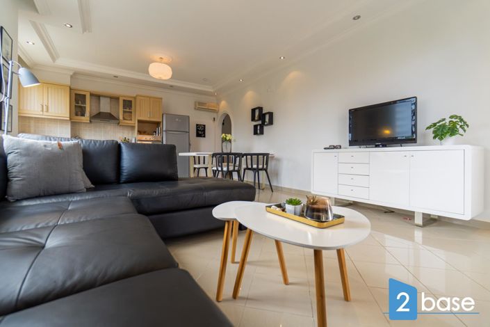 Image No.12-2 Bed Apartment for sale