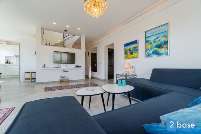 Image No.13-3 Bed Penthouse for sale