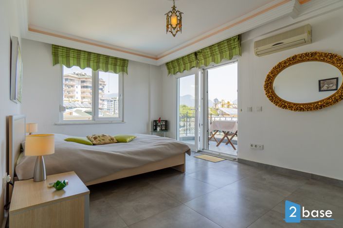 Image No.25-3 Bed Penthouse for sale