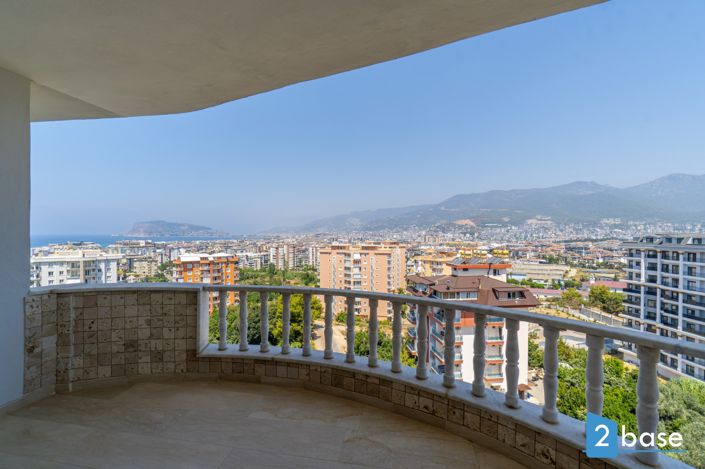 Image No.18-4 Bed Penthouse for sale