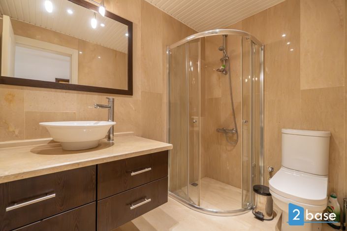 Image No.17-4 Bed Penthouse for sale