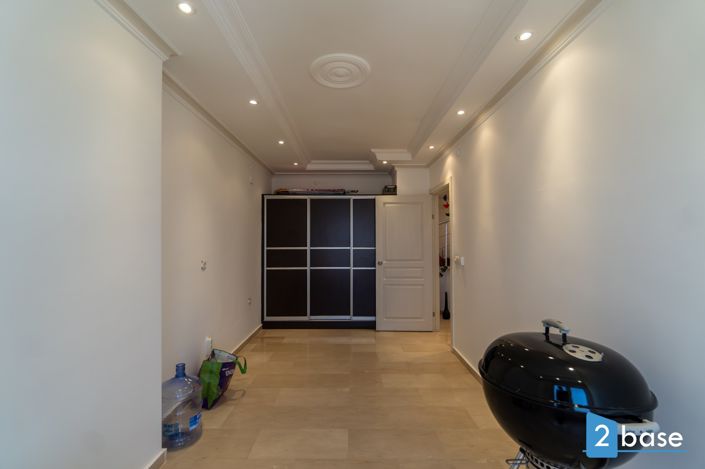 Image No.26-4 Bed Penthouse for sale