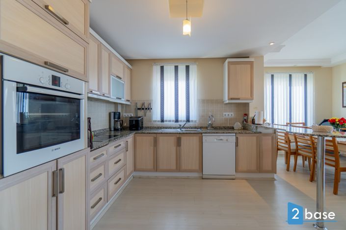 Image No.14-3 Bed Penthouse for sale