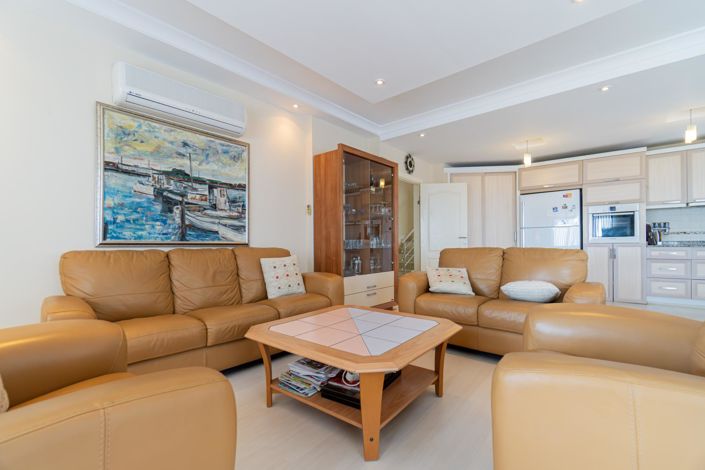 Image No.17-3 Bed Penthouse for sale