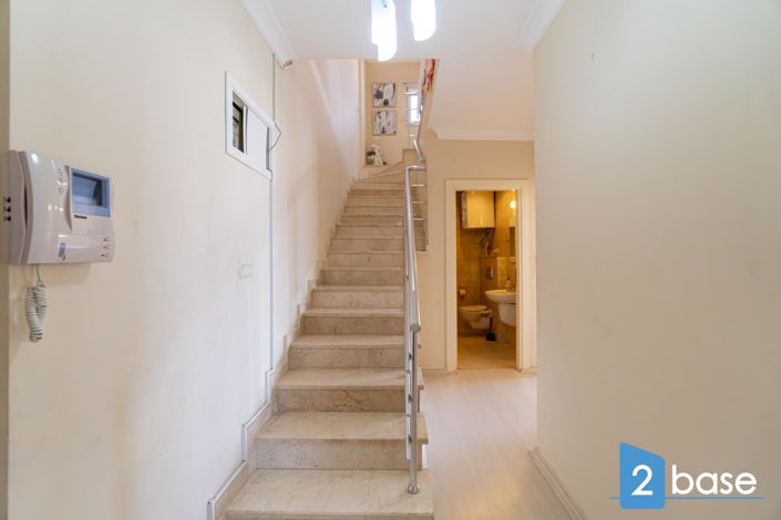 Image No.29-3 Bed Penthouse for sale