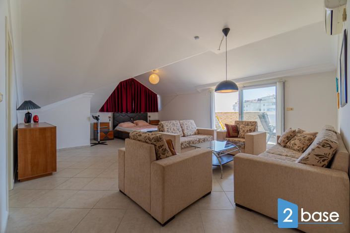 Image No.45-3 Bed Penthouse for sale