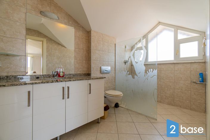 Image No.48-3 Bed Penthouse for sale