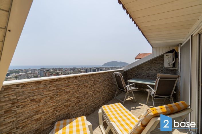 Image No.50-3 Bed Penthouse for sale