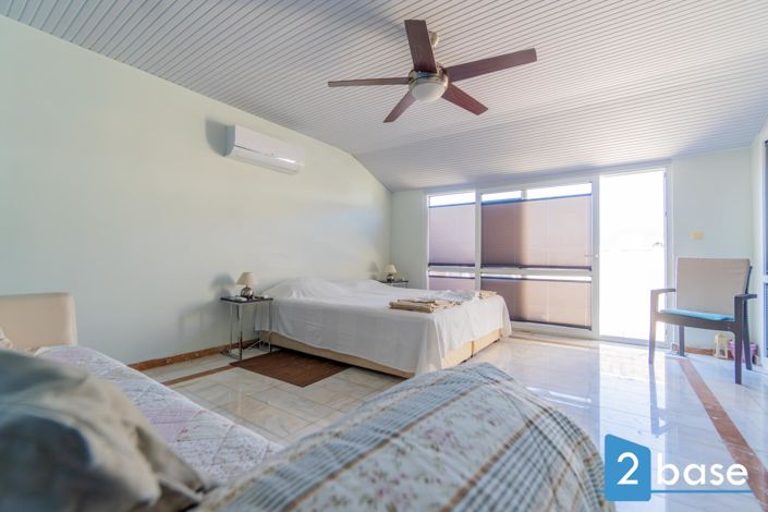 Image No.22-1 Bed Penthouse for sale