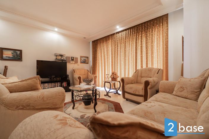 Image No.13-2 Bed Apartment for sale