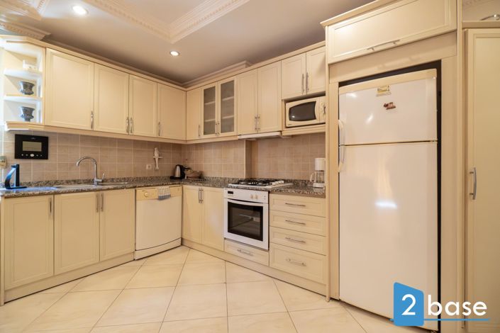 Image No.17-2 Bed Apartment for sale