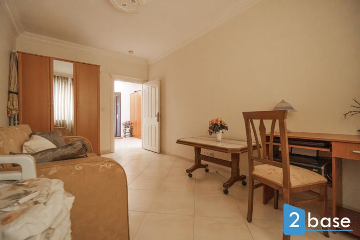 Image No.27-2 Bed Apartment for sale