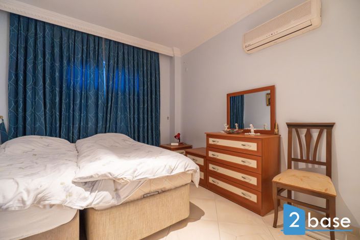 Image No.28-2 Bed Apartment for sale